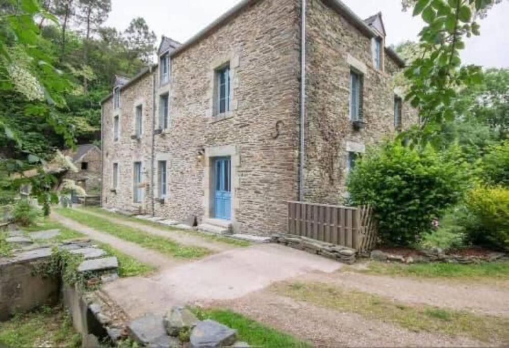 Le Moulin De Gueuzon Lejlighed Rochefort-en-Terre Eksteriør billede